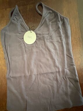 NIA Women's V-Neck Ribbed Tank Top — Smoke Gray